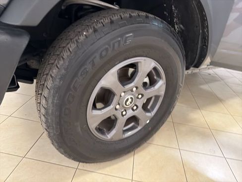 Used 2025 Ford Bronco Big Bend AWD/4WD image 31
