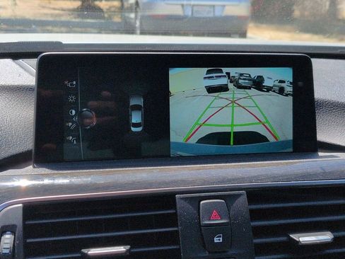 Used 2017 BMW 330i Sedan image 10