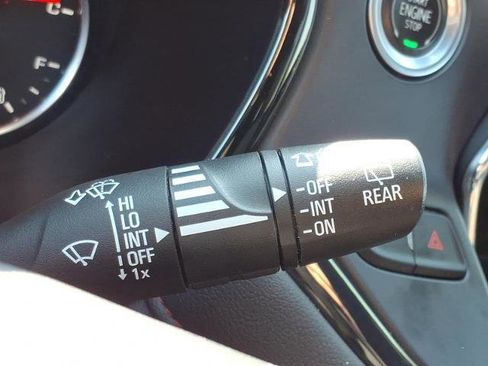 Used 2022 Chevrolet Blazer RS AWD/4WD image 18