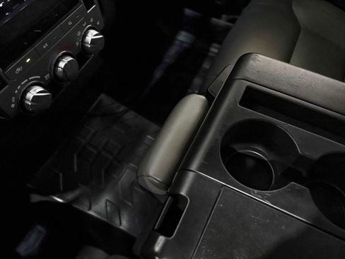 Used 2015 Toyota Tundra SR image 23