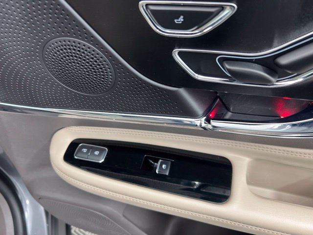 Certified 2023 Lincoln Corsair AWD w/ Equipment Group 101A image 24