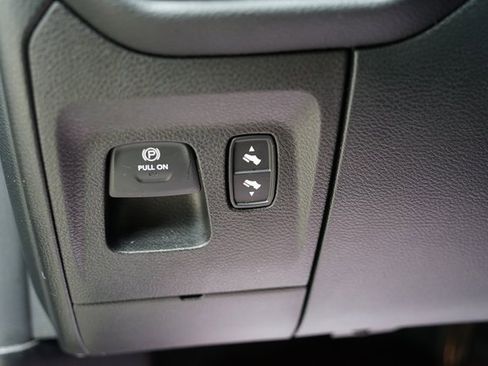 Used 2021 RAM 1500 Big Horn image 12