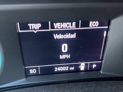 Used 2022 Chevrolet Equinox LS w/ Driver Confidence II Package FWD image 17