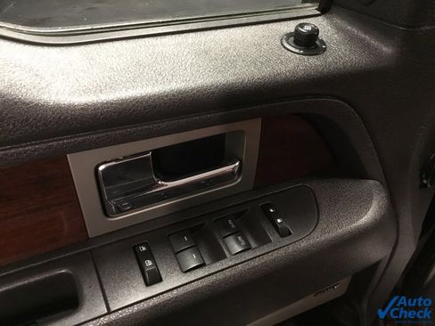 Used 2013 Ford F150 King Ranch w/ King Ranch Luxury Pkg image 22