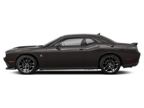 Used 2022 Dodge Challenger R/T Scat Pack RWD image 3