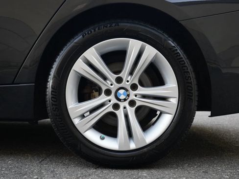 Used 2016 BMW 328i xDrive Sedan AWD/4WD image 11