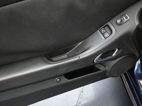 Used 2011 Chevrolet Camaro SS w/ RS Package image 8