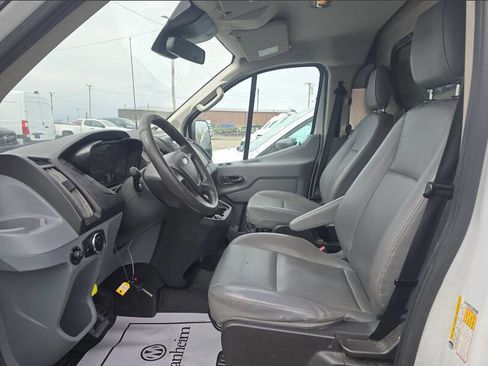 Used 2017 Ford Transit 250 250 3dr LWB Low Roof Cargo Van image 3