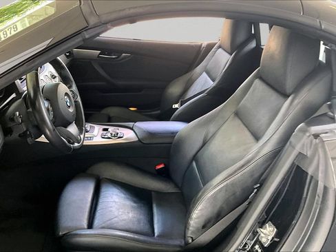Used 2011 BMW Z4 sDrive35is RWD image 18