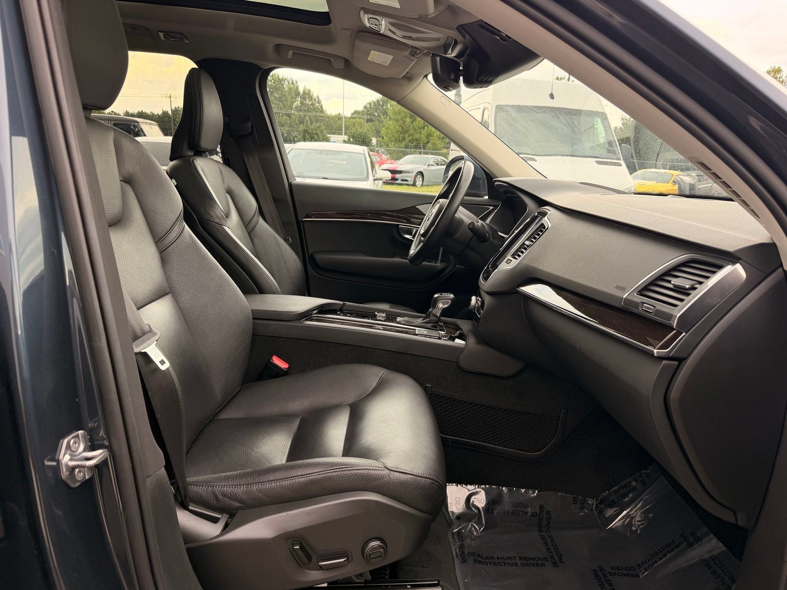 Used 2019 Volvo XC90 T6 Momentum w/ Advanced Package AWD/4WD image 21