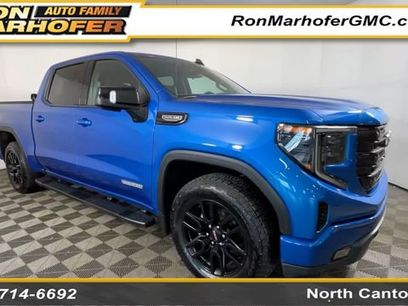 Used 2022 GMC Sierra 1500 Elevation w/ Elevation Premium Package