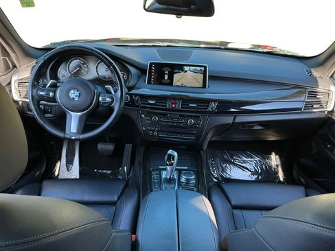 Used 2018 BMW X5 xDrive40e image 9