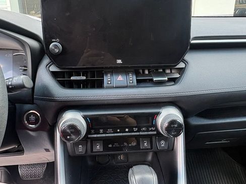 Used 2023 Toyota RAV4 XLE Premium AWD/4WD image 19