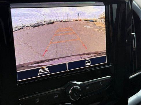 Used 2023 Chevrolet Traverse LT image 26