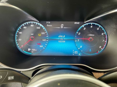 Used 2020 Mercedes-Benz GLC 300 4MATIC image 14