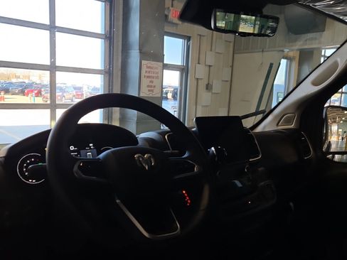 Used 2025 RAM ProMaster 3500 w/ Quick Order Package 22H SLT+ image 8