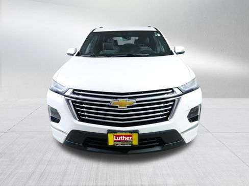 Used 2023 Chevrolet Traverse Premier AWD/4WD image 2