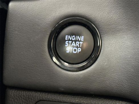 Certified 2025 Toyota Tundra Platinum AWD/4WD image 21