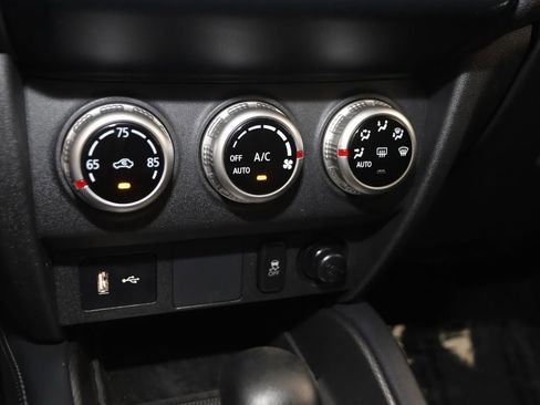 Used 2025 Mitsubishi Outlander Sport AWD image 23