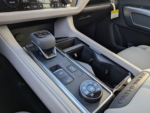 New 2026 Nissan Pathfinder SL image 22