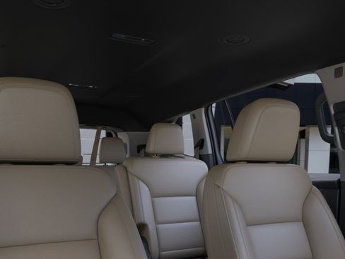 Used 2026 Buick Enclave Preferred w/ LPO, All-Weather Package image 26