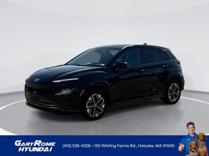 Certified 2023 Hyundai Kona SE w/ Cargo Package