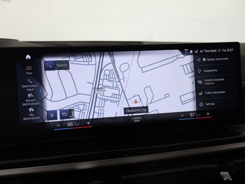 Used 2023 BMW X7 xDrive40i w/ M Sport Package image 8