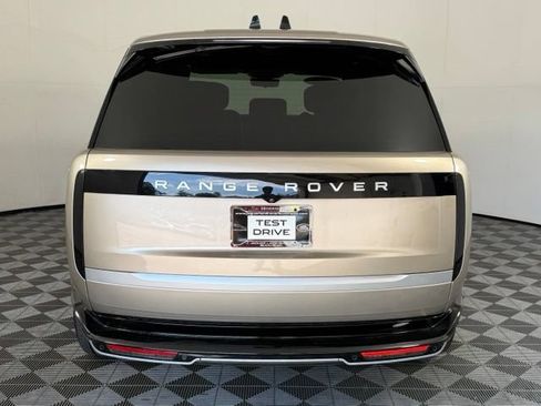 New 2025 Land Rover Range Rover Autobiography AWD/4WD image 7