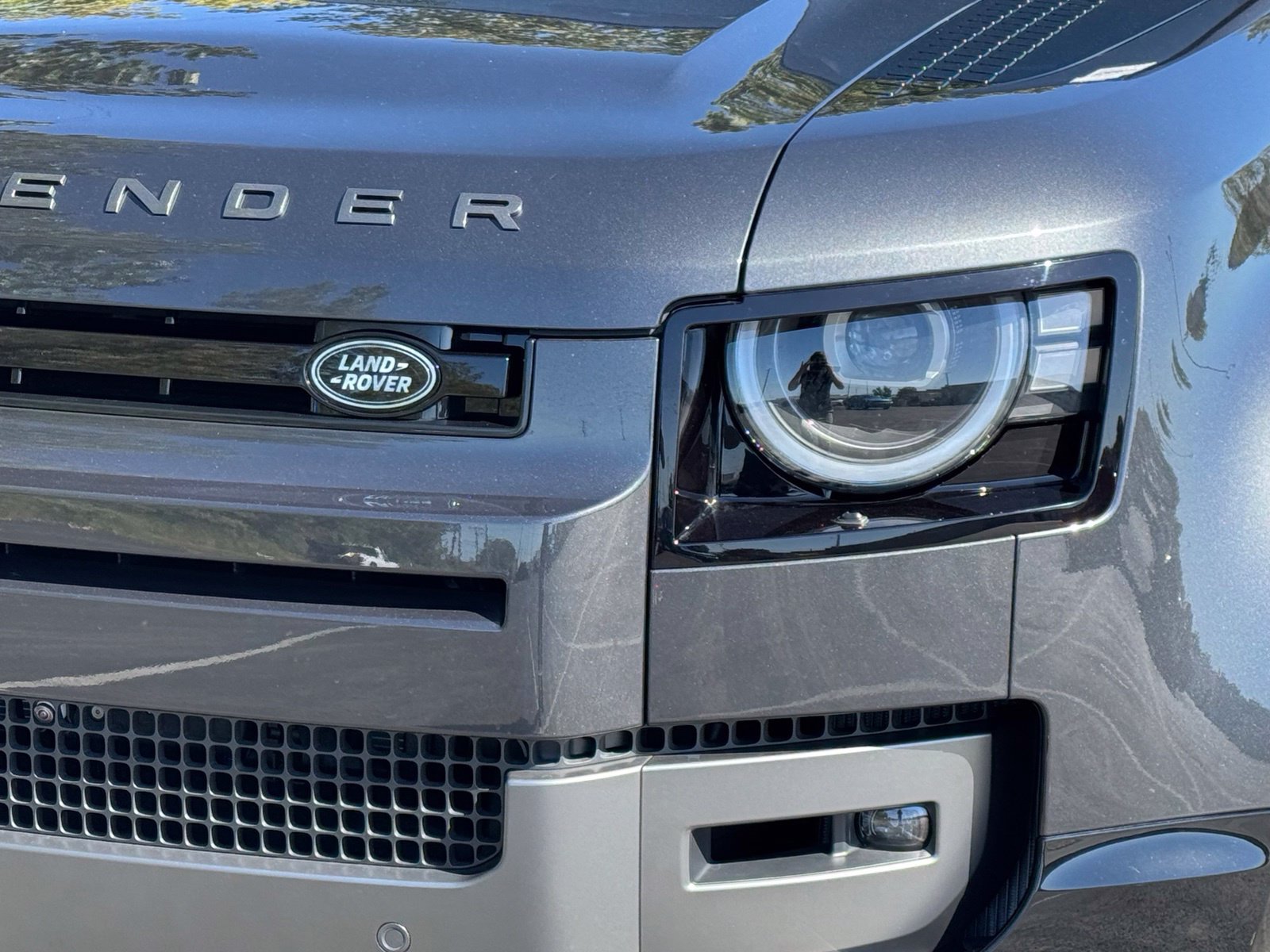 New 2026 Land Rover Defender 130 V8 AWD/4WD image 57