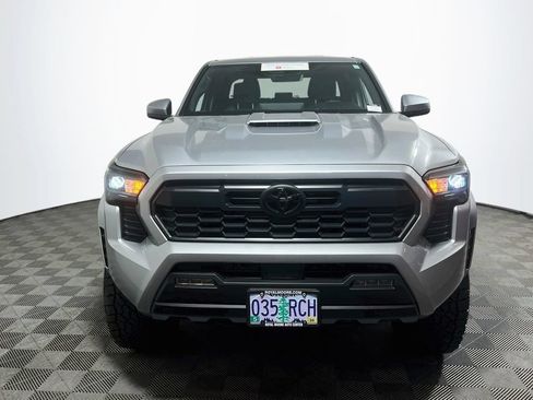 Certified 2026 Toyota Tacoma TRD Sport AWD/4WD image 2