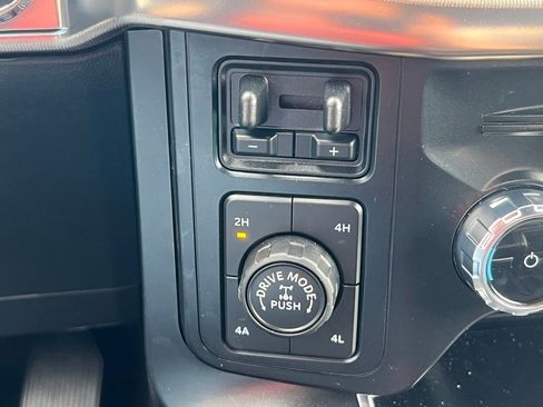 Used 2023 Ford F150 Raptor AWD/4WD image 33