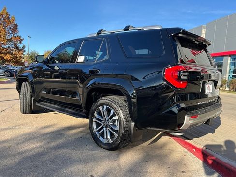 New 2025 Toyota 4Runner Limited image 8