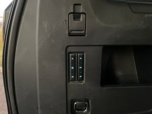 Used 2024 Ford Expedition Max Limited image 14