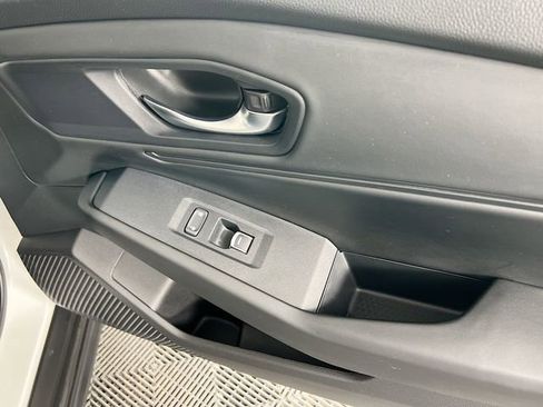 Certified 2023 Honda Accord EX image 32