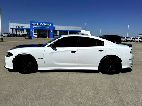 Used 2022 Dodge Charger R/T w/ Plus Group image 10