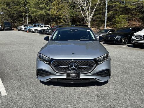 Certified 2024 Mercedes-Benz E 350 4MATIC Sedan w/ Airmatic Package image 3