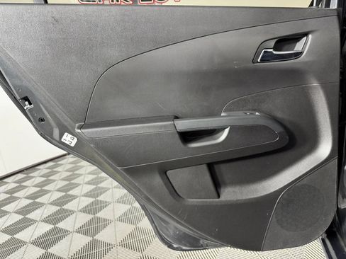 Used 2015 Chevrolet Sonic LT FWD image 35