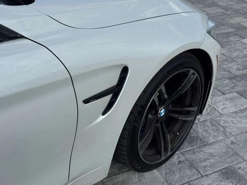 Used 2015 BMW M4 Coupe RWD image 10