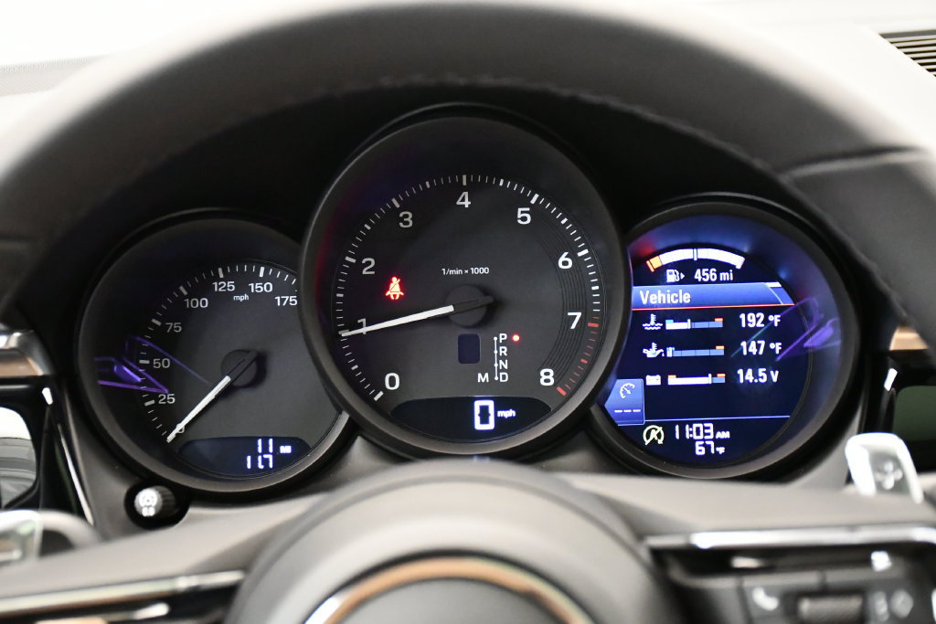 Certified 2026 Porsche Macan Turbo AWD/4WD image 29