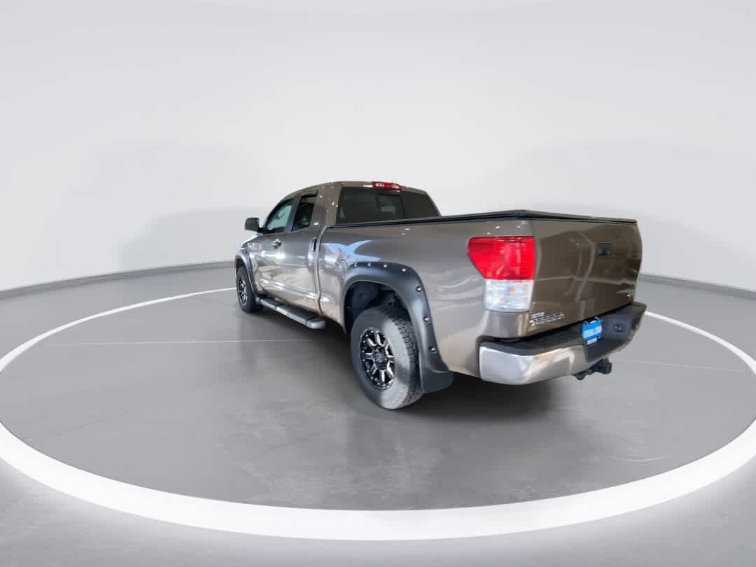 Used 2011 Toyota Tundra 4x4 Double Cab w/ TRD Off-Road Pkg image 6