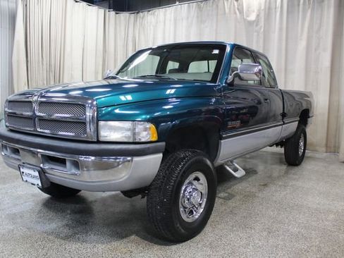 Used 1996 Dodge Ram 2500 Truck 4x4 Club Cab image 4