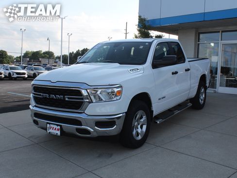 Used 2024 RAM 1500 Big Horn AWD/4WD image 8