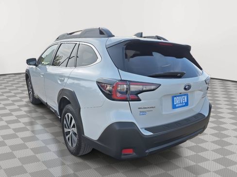 Used 2024 Subaru Outback Premium w/ Popular Package #1A AWD/4WD image 6