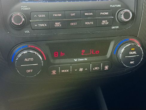 Used 2014 Kia Forte Koup SX w/ SX Premium Package image 18