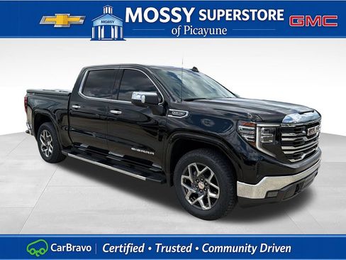 Certified 2023 GMC Sierra 1500 SLT w/ SLT Premium Package AWD/4WD image 10