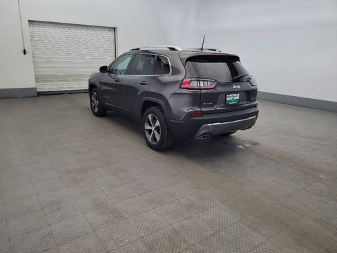 Used 2019 Jeep Cherokee Limited AWD/4WD image 5
