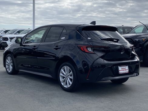 Certified 2024 Toyota Corolla SE w/ SE Package FWD image 5