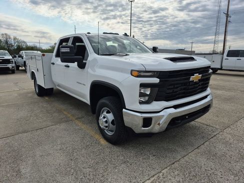 New 2026 Chevrolet Silverado 3500 W/T w/ WT Convenience Package AWD/4WD image 1
