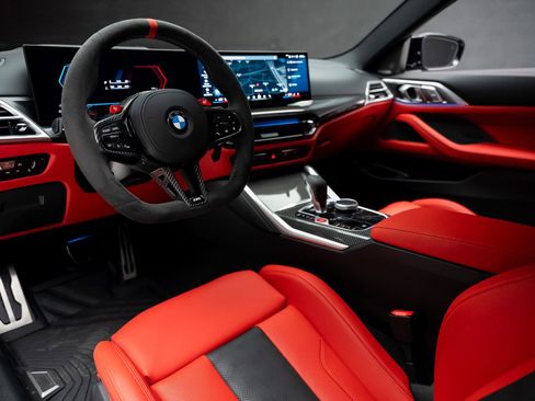 Used 2026 BMW M4 Competition RWD image 2
