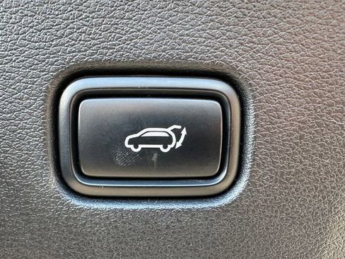 Used 2023 Kia Sportage EX w/ EX Premium Package image 13